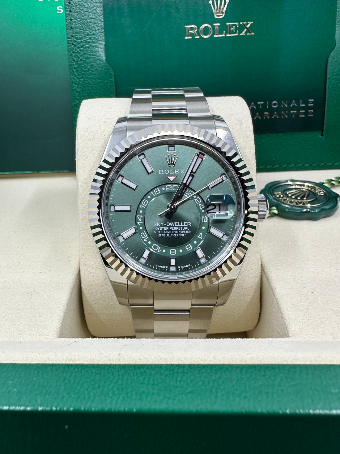 Rolex Sky Dweller 42 Mint Green Dial Stainless Steel Oyster Mens Watch 336934