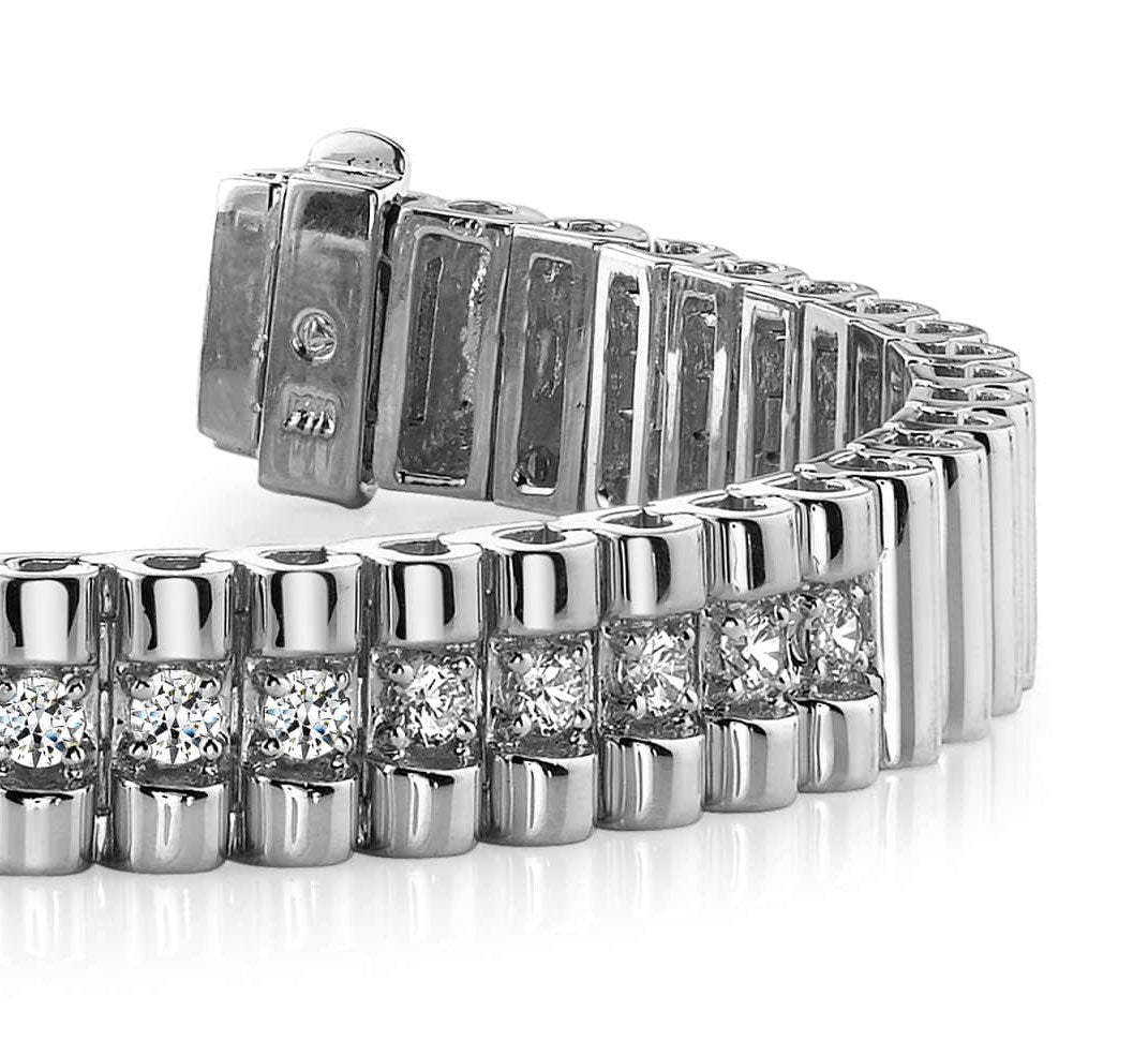 Single Center Strand Diamond Bracelet Diamond  with 0.66 ct.(finished) 2mm