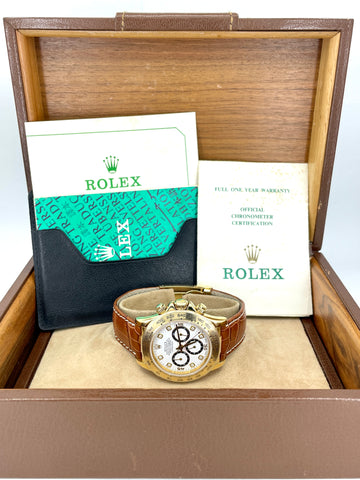 Rolex Daytona White Dial with Diamond Markers Very good condition 1993 Yellow Gold Daytona with Box and papers model 16518