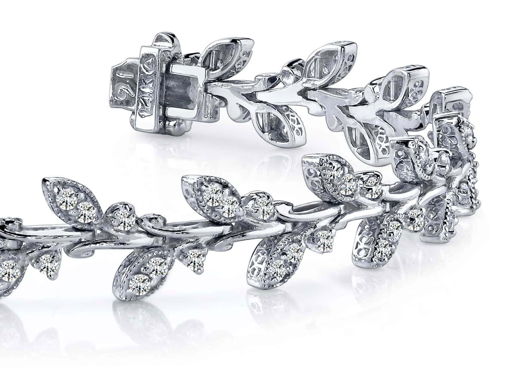 Vintage Style Leaf Diamond Bracelet Diamond  with 2.97 ct.(finished) 2.0mm