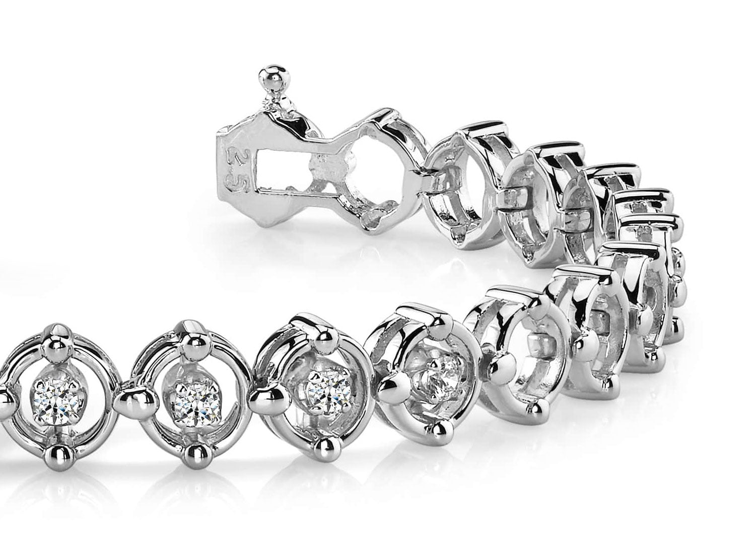 Diamond Compass Link Bracelet In Diamond  with 0.60 ct.(finished) 3mm