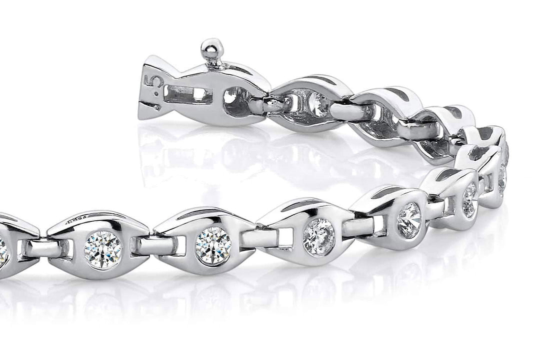 Linked Eye Diamond Bracelet with 1.54 ct.(finished) 2.7mm